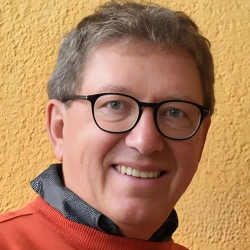  Rolf Münch, Finance MeCoNet